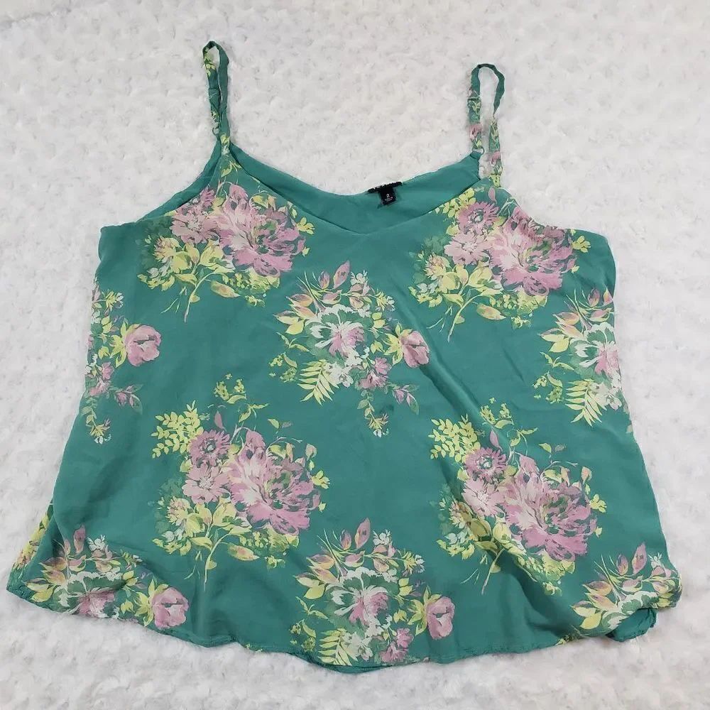 Torrid size 2 green floral top
